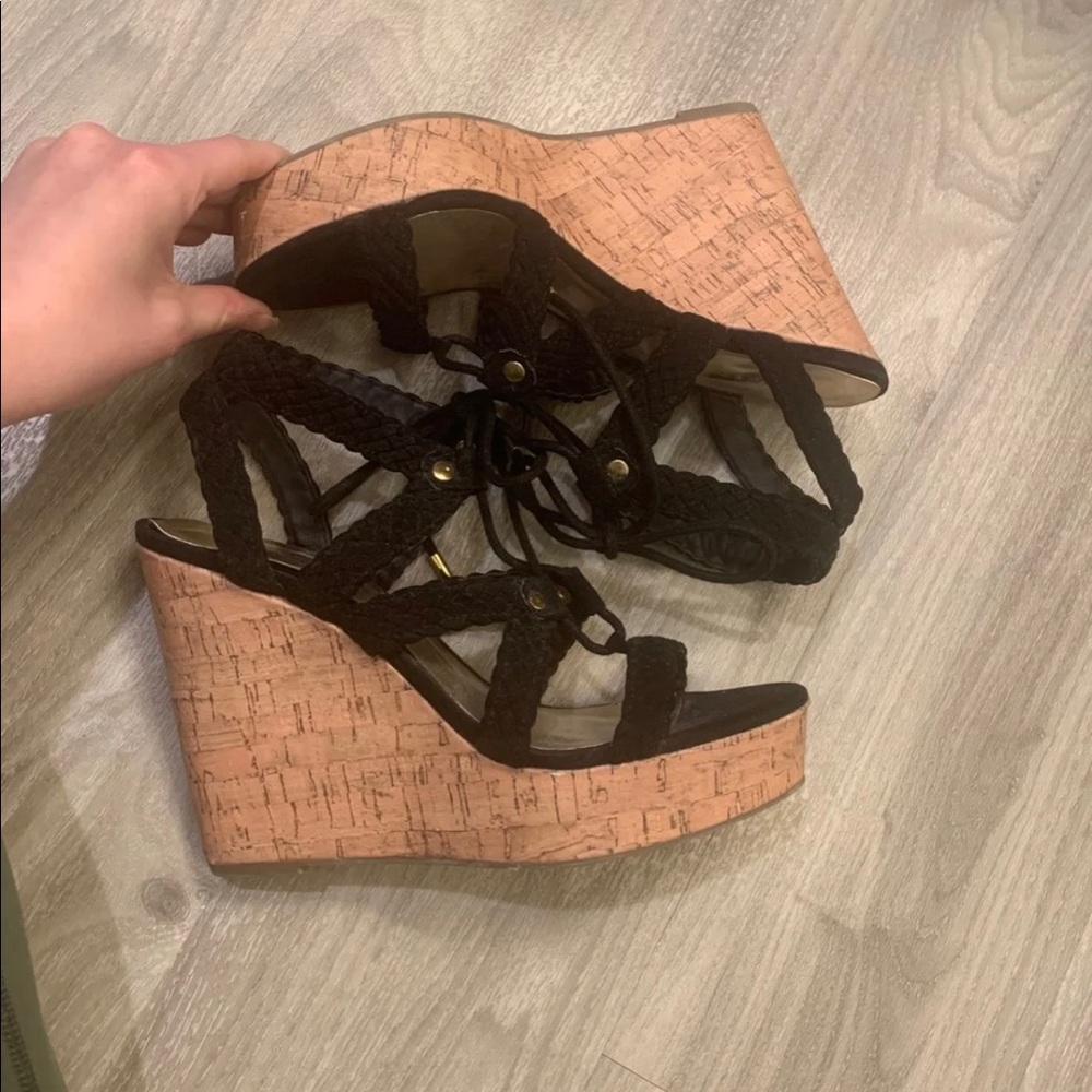 Madden girl wedges